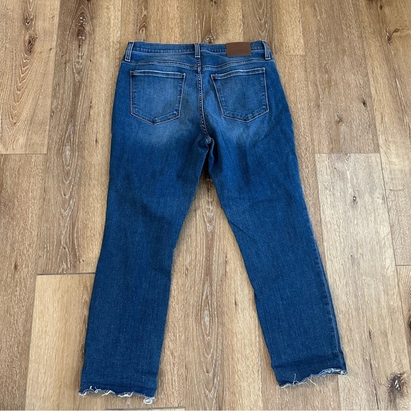 J.Crew Mercantile Women’s Distressed Frayed Hem Medium Wash Jeans Sz 29 GUC - Picture 8 of 8